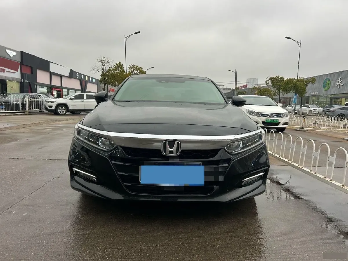 2018 Honda Accord 2.0L 146HP L4 E-CVT Hybrid,autocango,china used car exporter,china ev exporter,chinese used car exporter,chinese used ev exporter