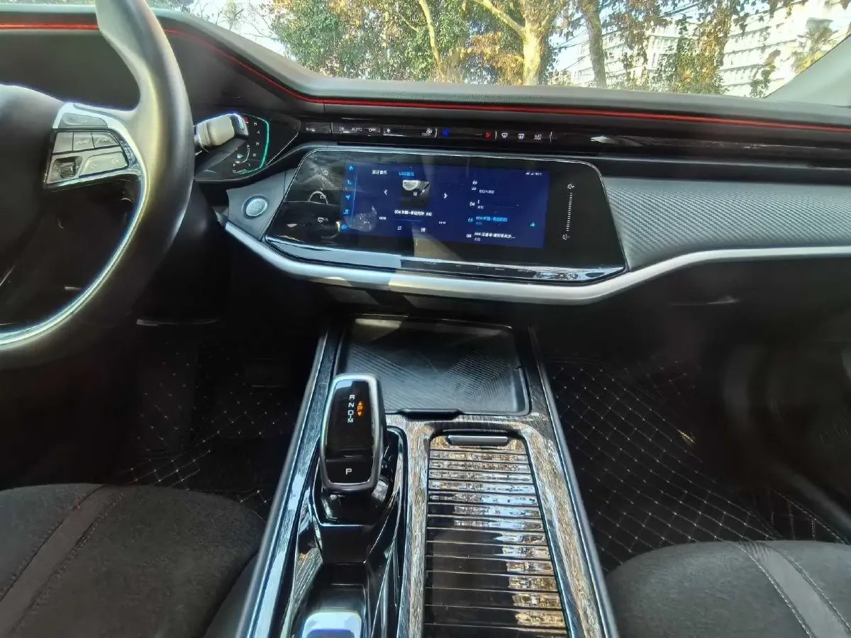 2021 DongFeng Aeolus YiXuan MAX 1.5T 190HP L4 7DCT,autocango,china used car exporter,china ev exporter,chinese used car exporter,chinese used ev exporter