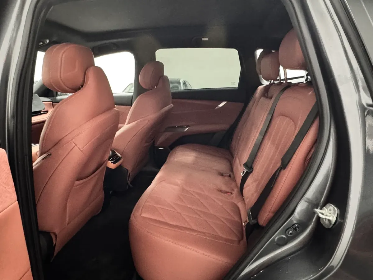 2025 ChangAn CS75 Plus 1.5T 192HP L4 8AT,autocango,china used car exporter,china ev exporter,chinese used car exporter,chinese used ev exporter