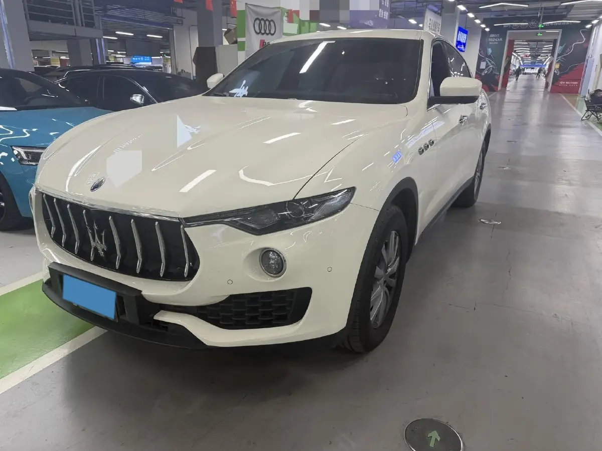 2018 Jaguar XJ 3.0T 340HP V6 8AT