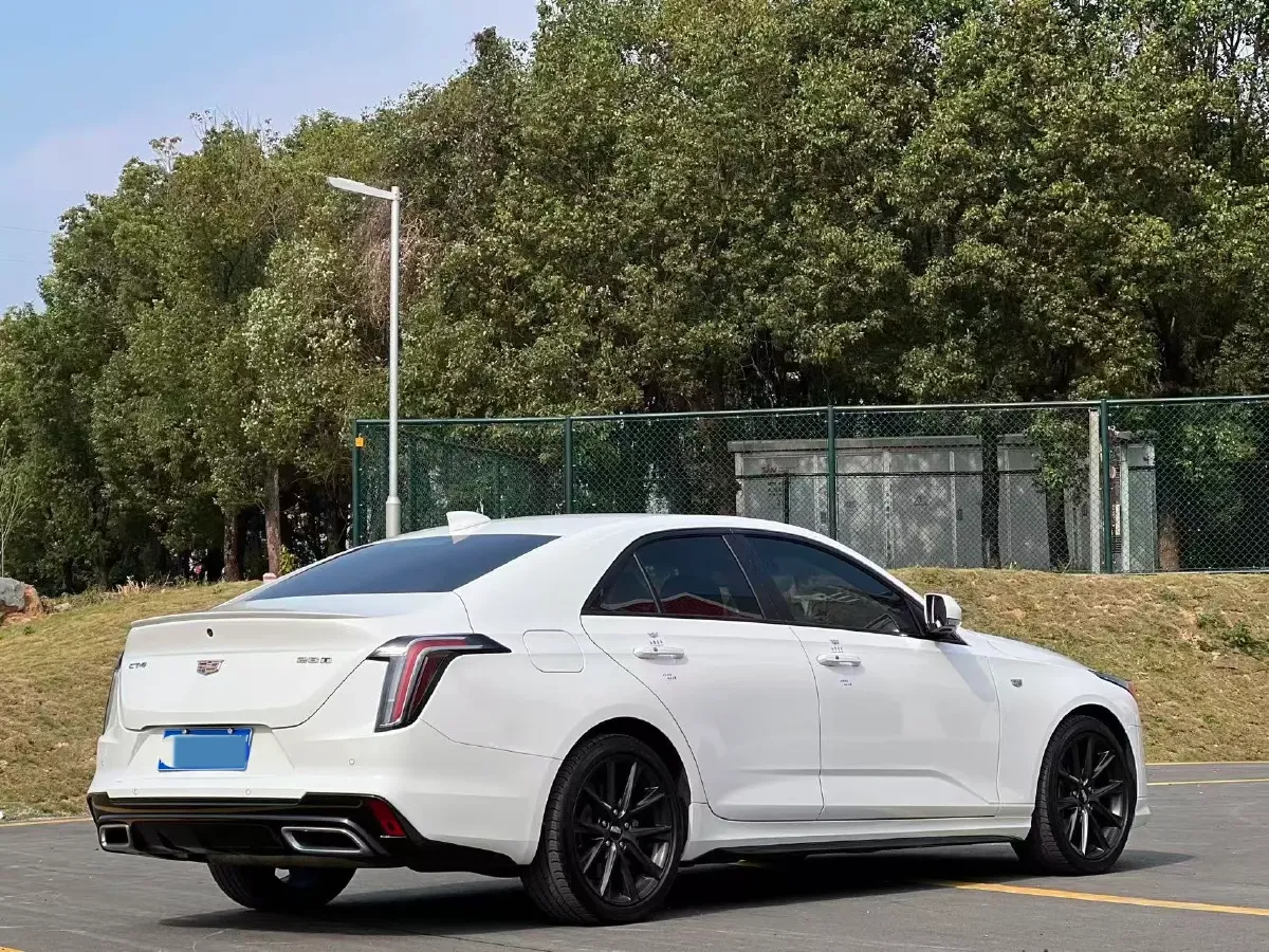 2021 Cadillac CT4 2.0T 237HP L4 8AT,autocango,china used car exporter,china ev exporter,chinese used car exporter,chinese used ev exporter