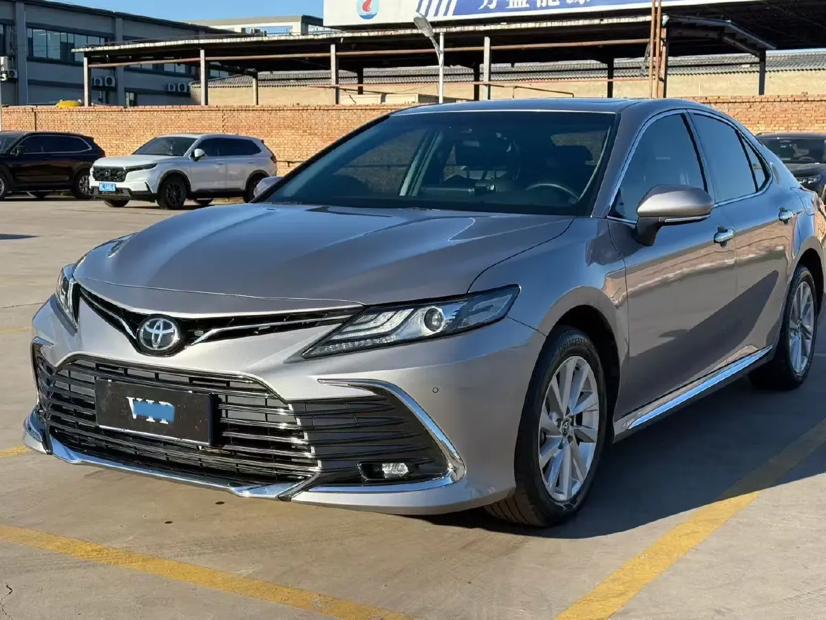 2023 Toyota Camry 2.0L 177HP L4 CVT