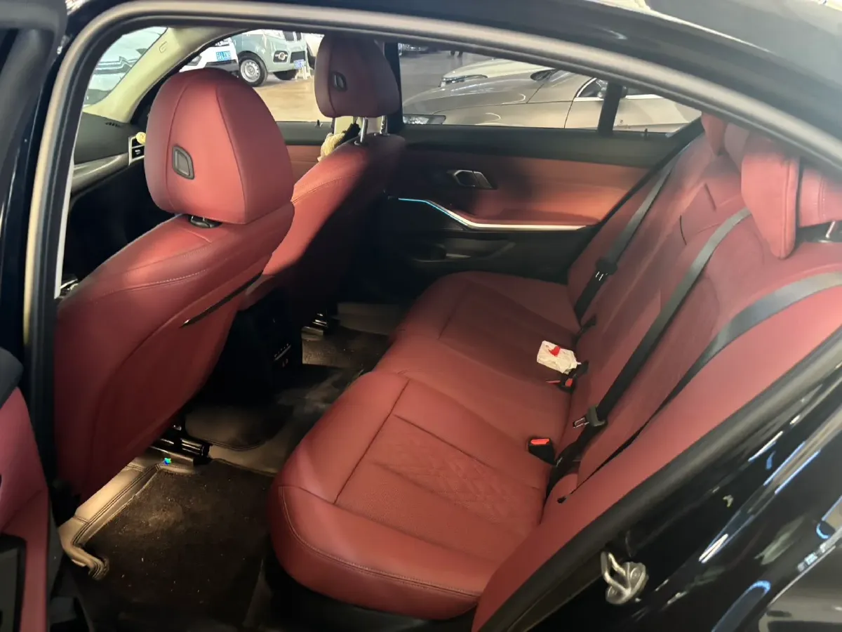 2025 BMW 3 Series 2.0T 245HP L4 8AT,autocango,china used car exporter,china ev exporter,chinese used car exporter,chinese used ev exporter