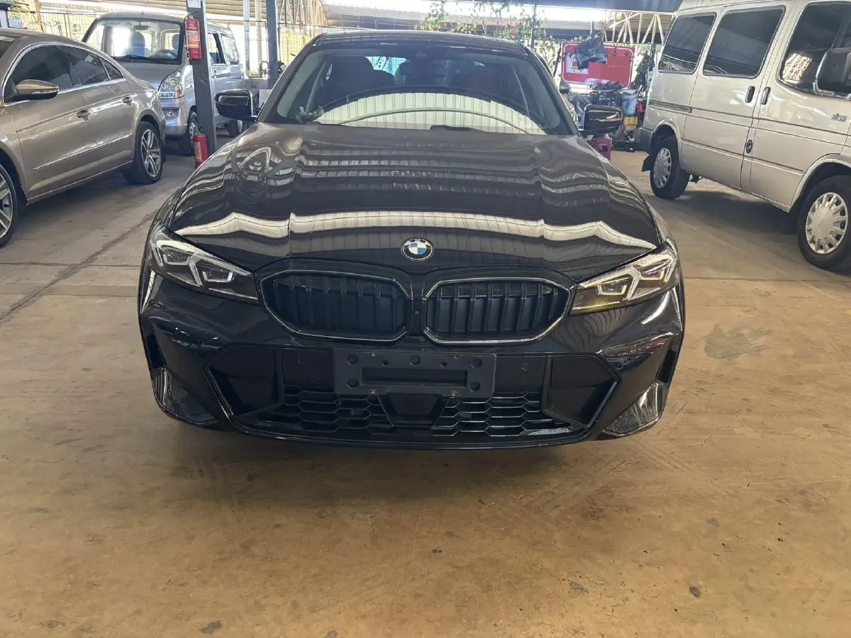 2025 BMW 3 Series 2.0T 245HP L4 8AT,autocango,china used car exporter,china ev exporter,chinese used car exporter,chinese used ev exporter