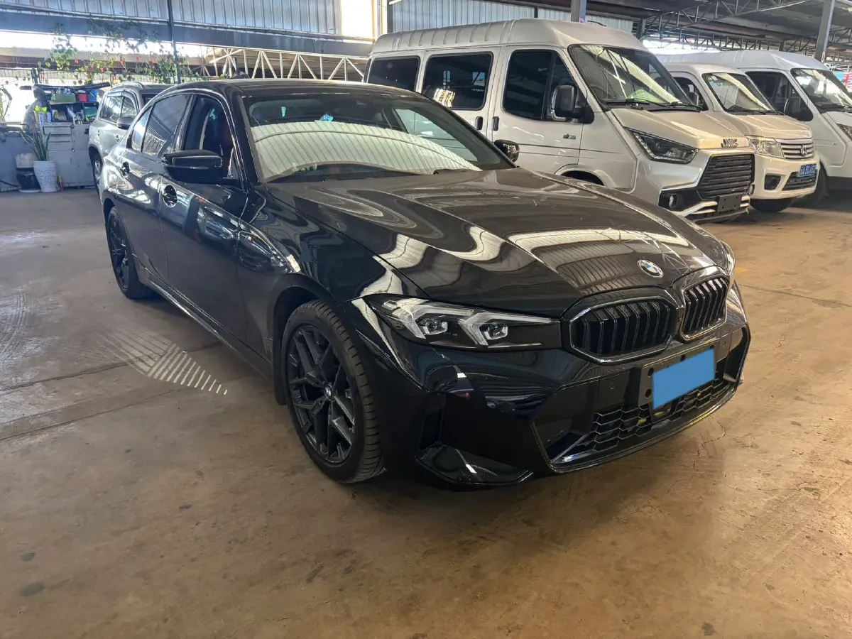 2025 BMW 3 Series 2.0T 245HP L4 8AT,autocango,china used car exporter,china ev exporter,chinese used car exporter,chinese used ev exporter