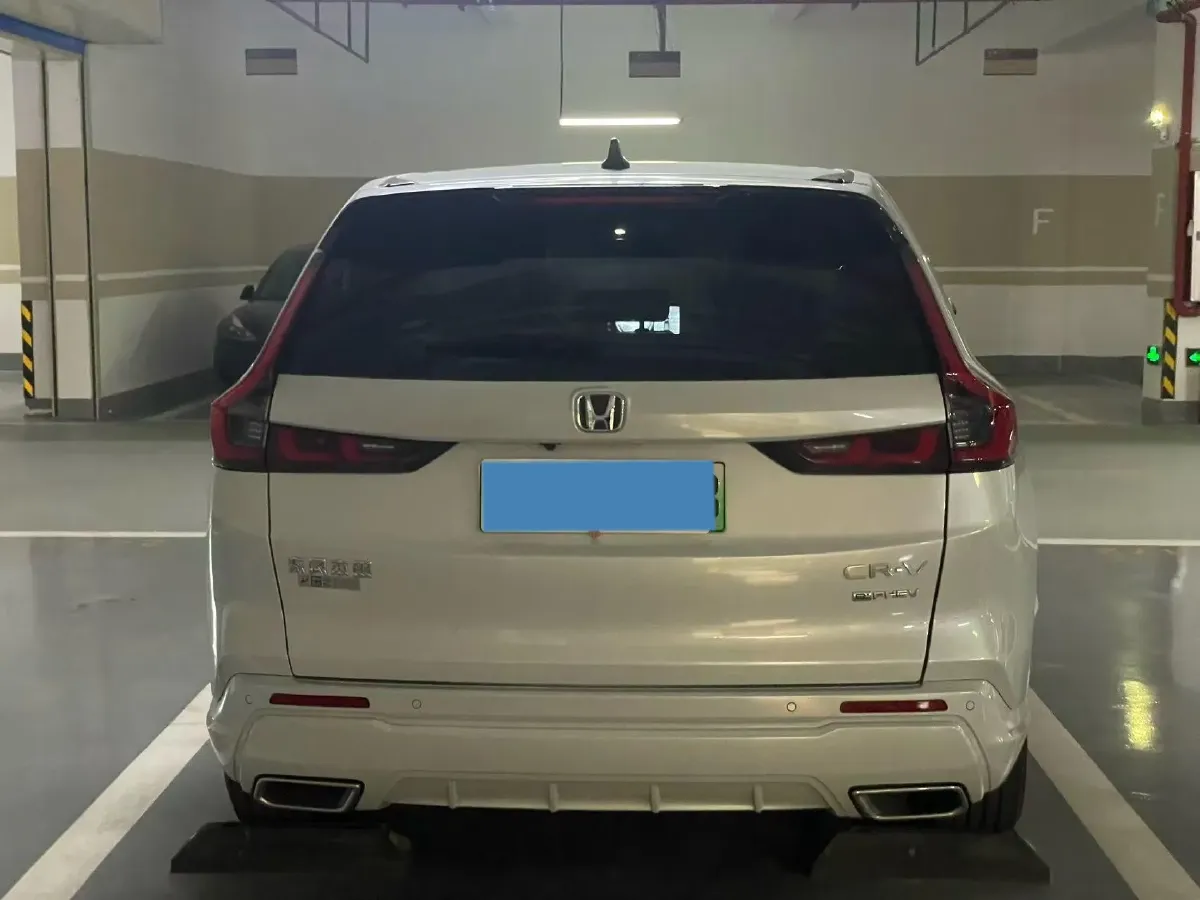 2023 Honda CR-V 2.0L 150HP L4 E-CVT PHEV 17.7KWH,autocango,china used car exporter,china ev exporter,chinese used car exporter,chinese used ev exporter