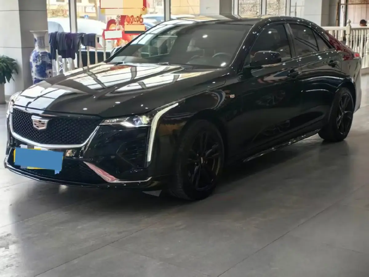 2023 Cadillac CT4 1.5T 211HP L4 8AT