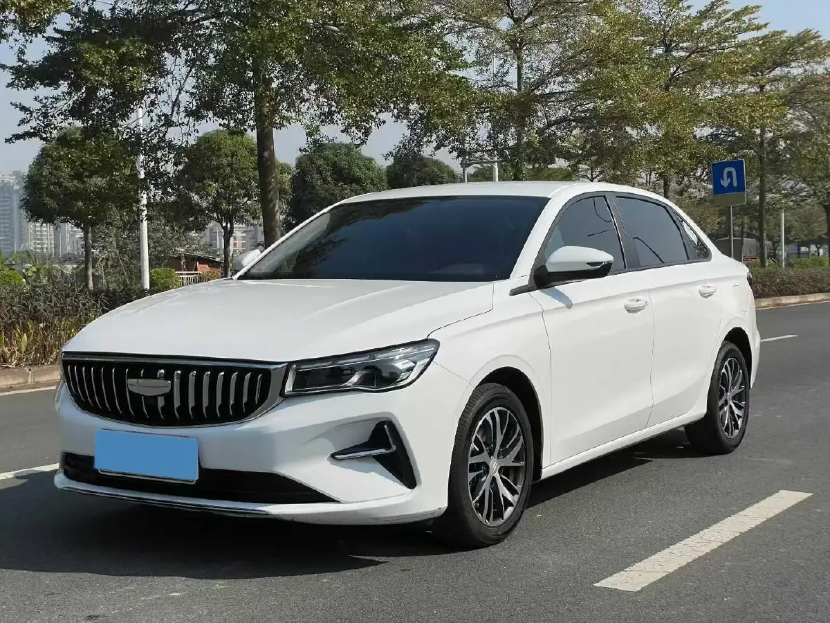 2025 Geely Emgrand 1.5L 127HP L4 CVT