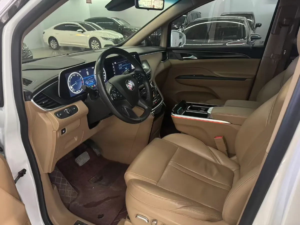 2020 Buick GL8 2.0T 237HP L4 9AT,autocango,china used car exporter,china ev exporter,chinese used car exporter,chinese used ev exporter