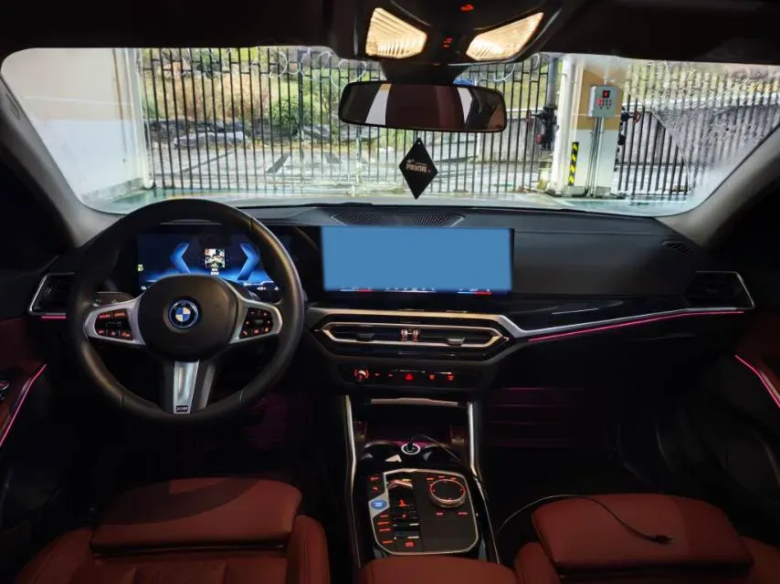 2024 BMW i3 BEV 70KWH,autocango,china used car exporter,china ev exporter,chinese used car exporter,chinese used ev exporter