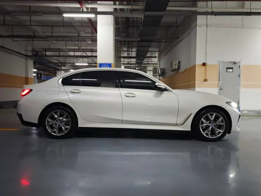 2024 BMW i3 BEV 70KWH,autocango,china used car exporter,china ev exporter,chinese used car exporter,chinese used ev exporter