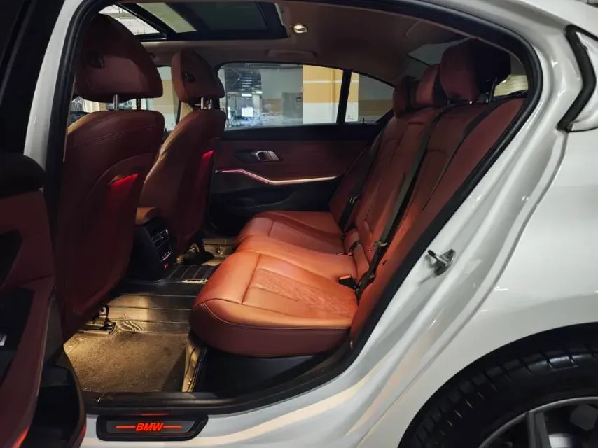 2024 BMW i3 BEV 70KWH,autocango,china used car exporter,china ev exporter,chinese used car exporter,chinese used ev exporter