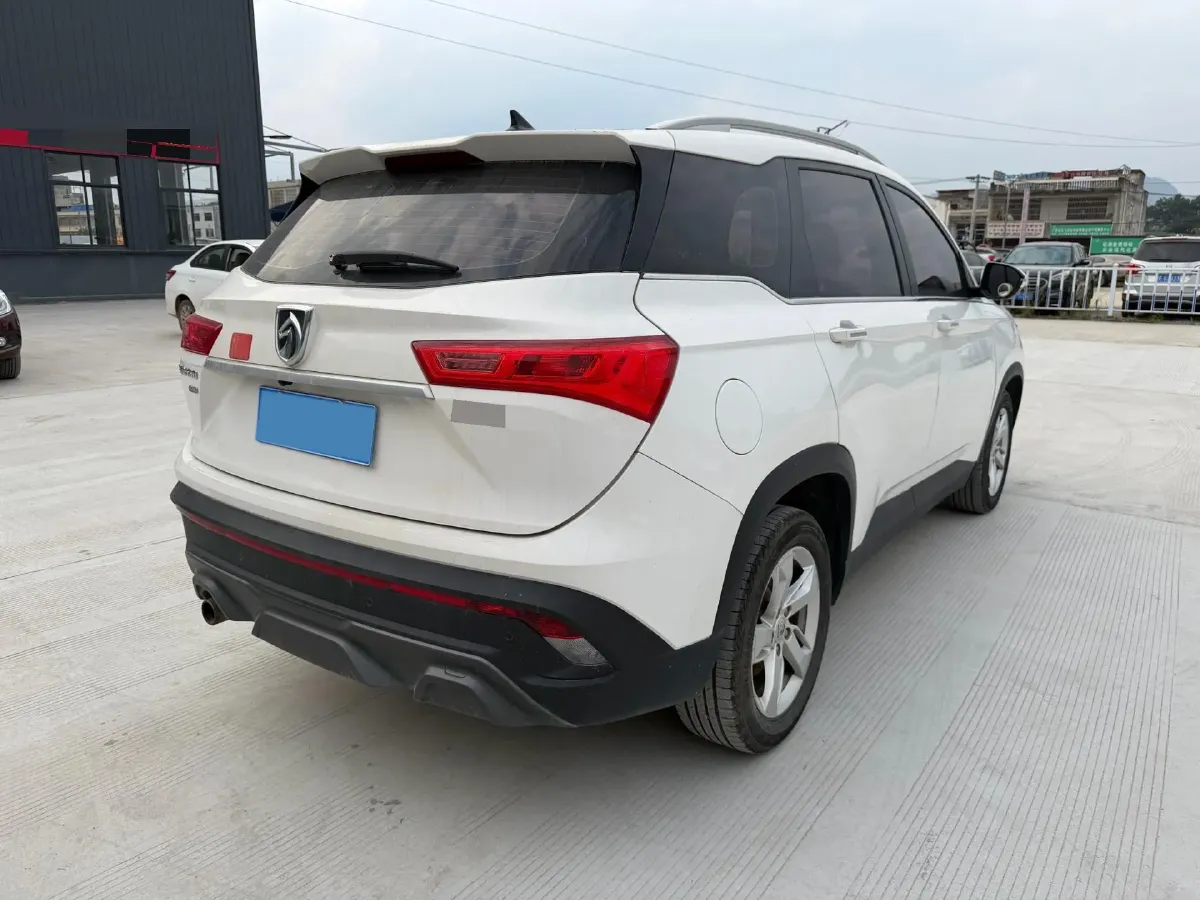 2019 BaoJun 530 1.5T 151HP L4 CVT,autocango,china used car exporter,china ev exporter,chinese used car exporter,chinese used ev exporter
