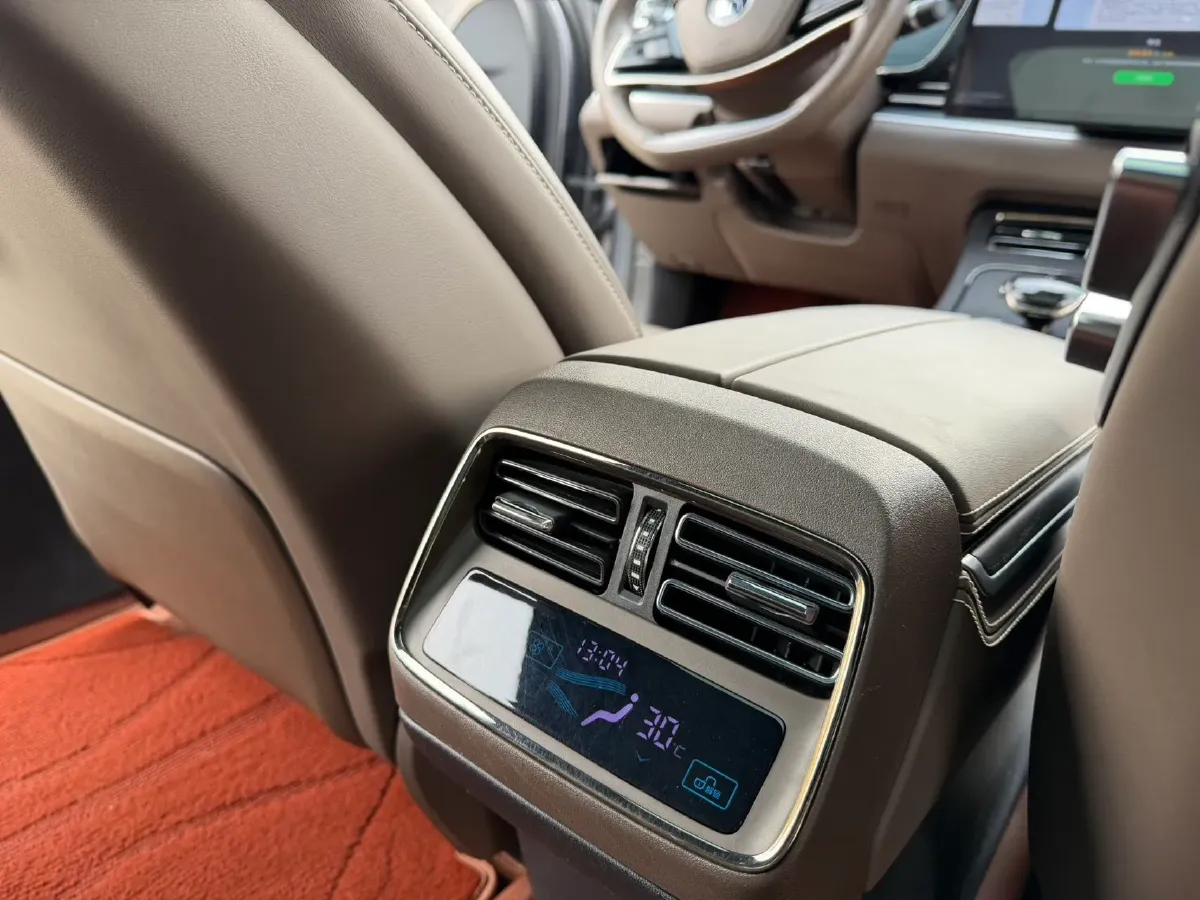 2023 BYD Han 1.5T 139HP L4 E-CVT PHEV 30.772KWH,autocango,china used car exporter,china ev exporter,chinese used car exporter,chinese used ev exporter