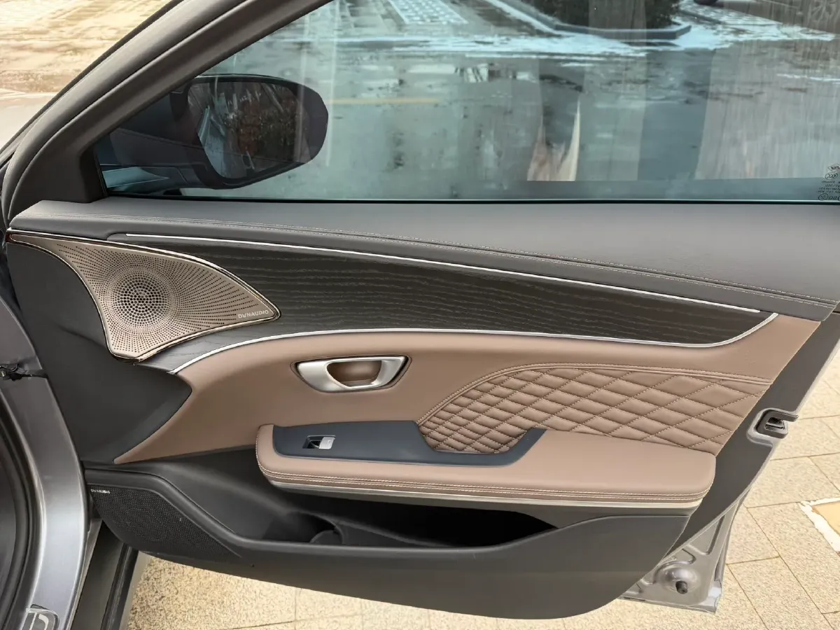 2023 BYD Han 1.5T 139HP L4 E-CVT PHEV 30.772KWH,autocango,china used car exporter,china ev exporter,chinese used car exporter,chinese used ev exporter