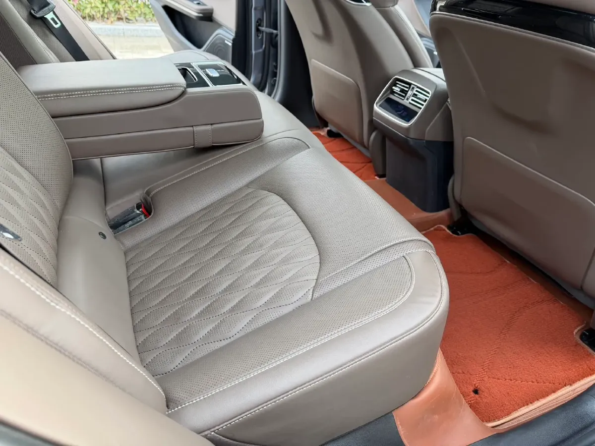 2023 BYD Han 1.5T 139HP L4 E-CVT PHEV 30.772KWH,autocango,china used car exporter,china ev exporter,chinese used car exporter,chinese used ev exporter