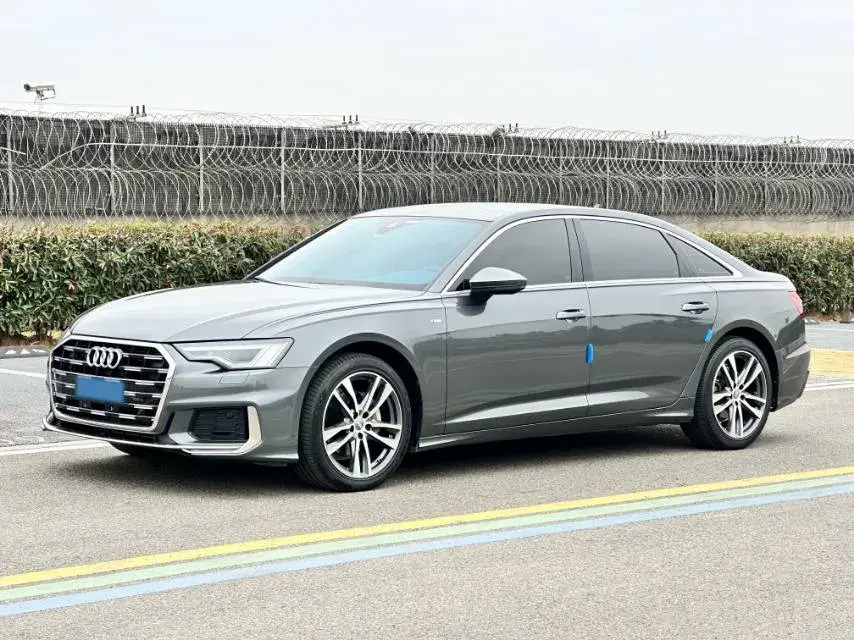 2019 Audi A6L 2.0T 190HP L4 7DCT