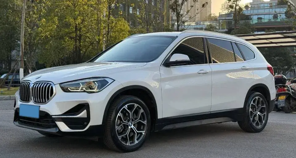 2022 BMW X1 2.0T 192HP L4 7DCT