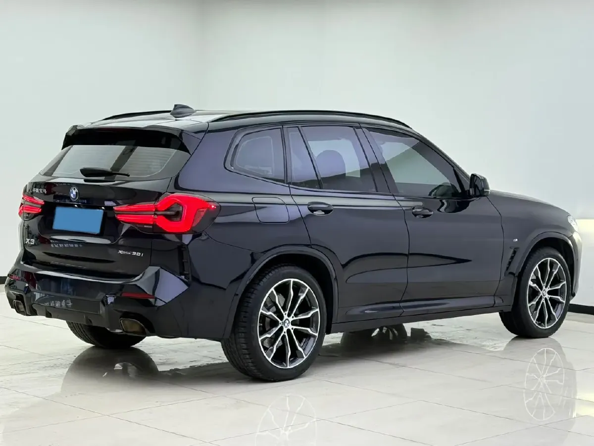 2022 BMW X3 2.0T 252HP L4 8AT,autocango,china used car exporter,china ev exporter,chinese used car exporter,chinese used ev exporter