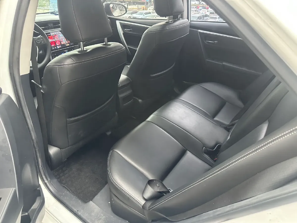 2020 Toyota Corolla Hybird E+ 1.8L 99HP L4 E-CVT PHEV 10.5KWH,autocango,china used car exporter,china ev exporter,chinese used car exporter,chinese used ev exporter