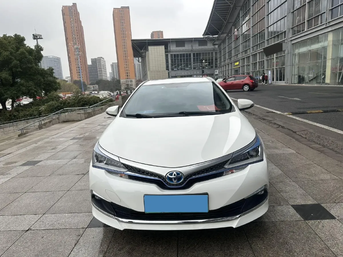 2020 Toyota Corolla Hybird E+ 1.8L 99HP L4 E-CVT PHEV 10.5KWH,autocango,china used car exporter,china ev exporter,chinese used car exporter,chinese used ev exporter