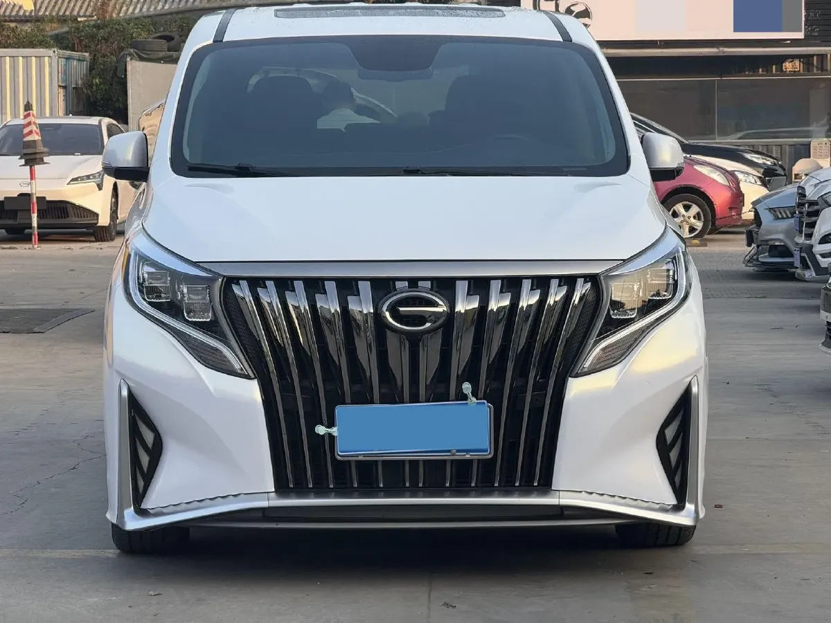 2021 GAC Trumpchi M8 2.0T 252HP L4 8AT,autocango,china used car exporter,china ev exporter,chinese used car exporter,chinese used ev exporter