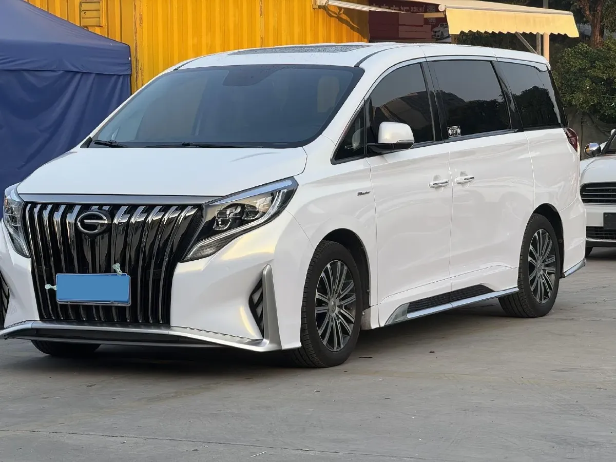 2021 GAC Trumpchi M8 2.0T 252HP L4 8AT,autocango,china used car exporter,china ev exporter,chinese used car exporter,chinese used ev exporter