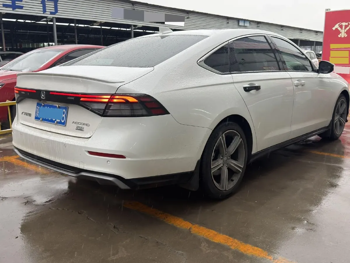 2025 Honda Accord 1.5T 192HP L4 CVT,autocango,china used car exporter,china ev exporter,chinese used car exporter,chinese used ev exporter
