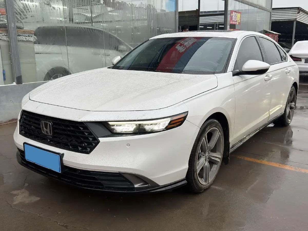 2025 Honda Accord 1.5T 192HP L4 CVT,autocango,china used car exporter,china ev exporter,chinese used car exporter,chinese used ev exporter
