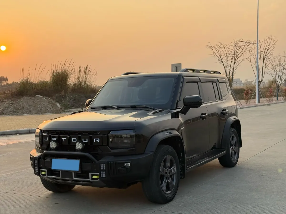 2023 Jetour Traveller 1.5T 184HP L4 7DCT,autocango,china used car exporter,china ev exporter,chinese used car exporter,chinese used ev exporter