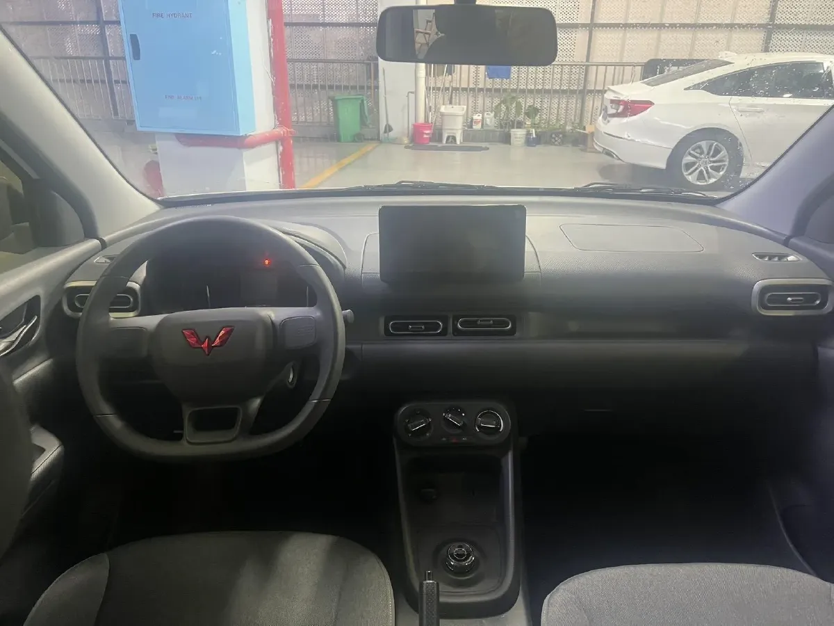 2024 WuLing HongGuang New Energy BEV 32.6KWH,autocango,china used car exporter,china ev exporter,chinese used car exporter,chinese used ev exporter