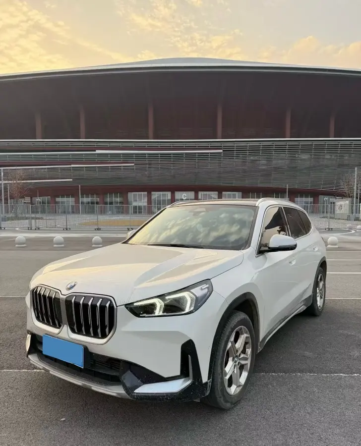2023 BMW X1 1.5T 156HP L3 7DCT