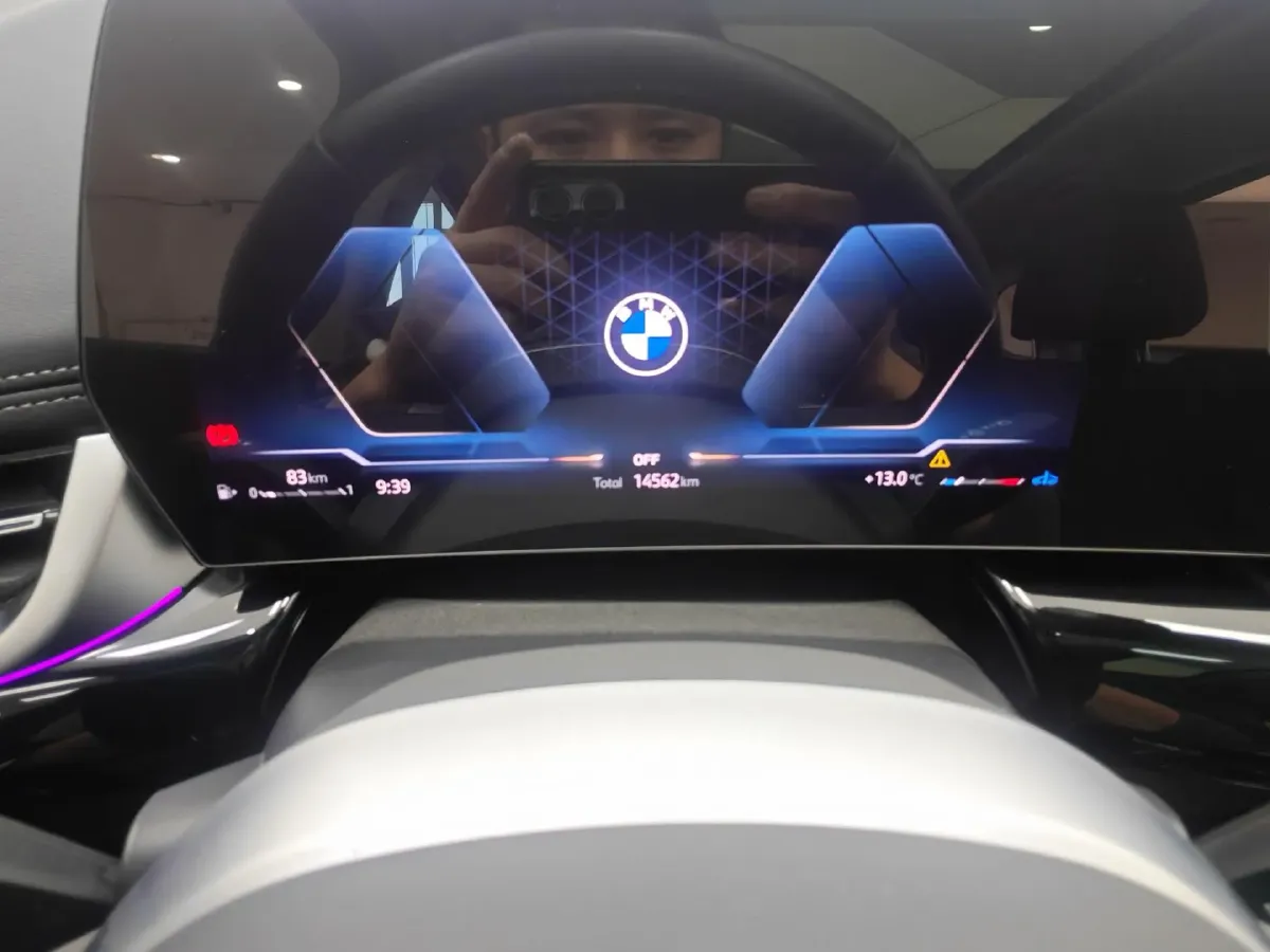 2023 BMW X1 1.5T 156HP L3 7DCT,autocango,china used car exporter,china ev exporter,chinese used car exporter,chinese used ev exporter