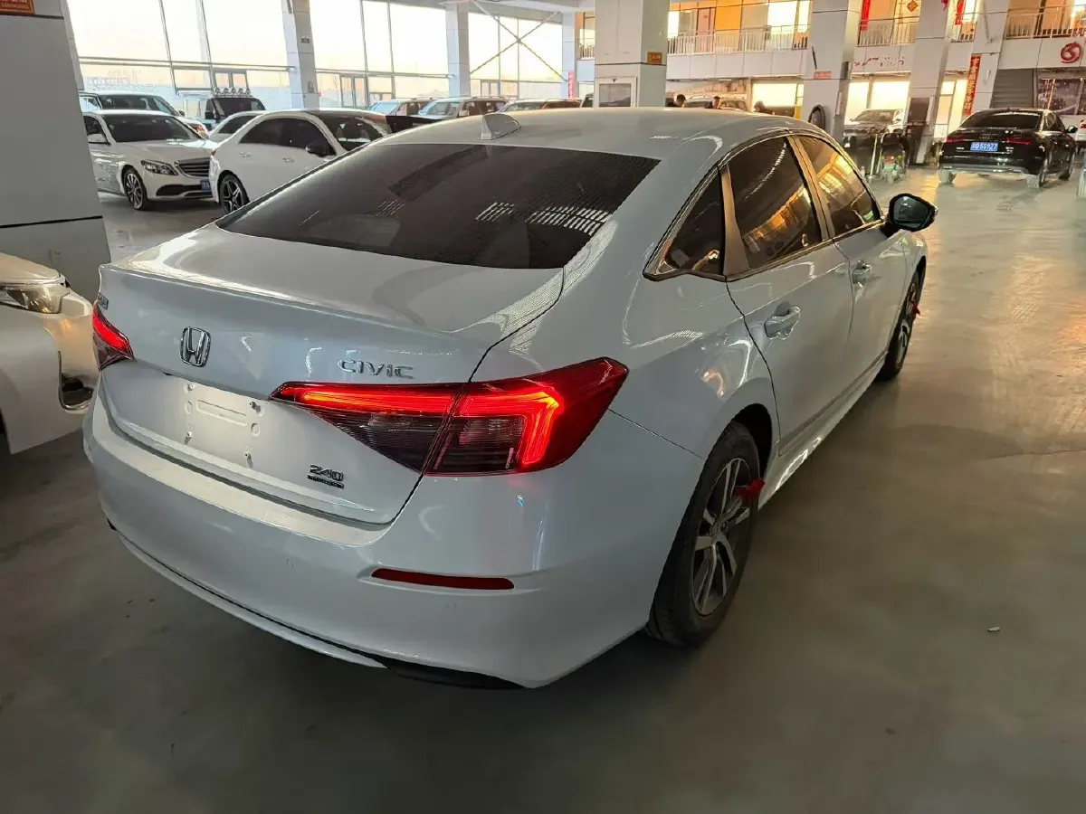 2023 Honda Civic 1.5T 182HP L4 CVT,autocango,china used car exporter,china ev exporter,chinese used car exporter,chinese used ev exporter