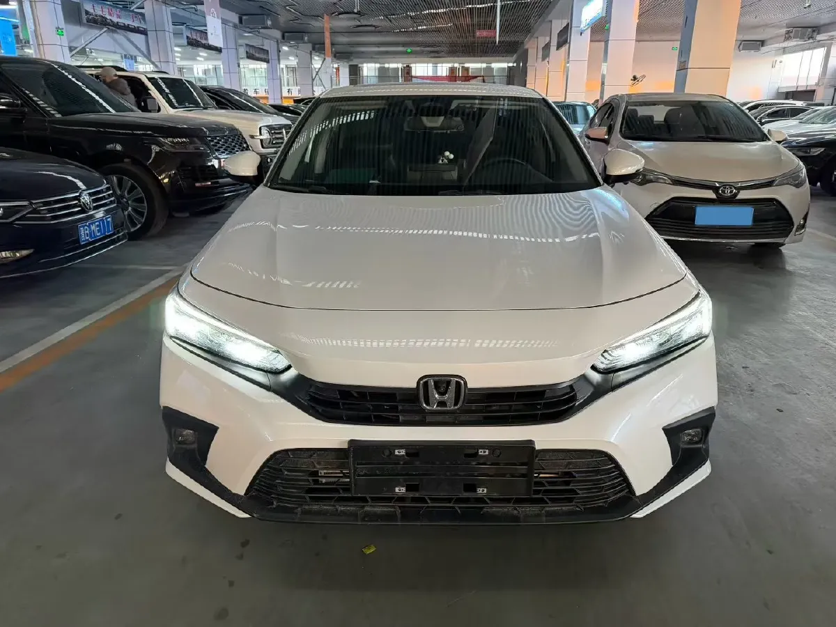 2023 Honda Civic 1.5T 182HP L4 CVT,autocango,china used car exporter,china ev exporter,chinese used car exporter,chinese used ev exporter
