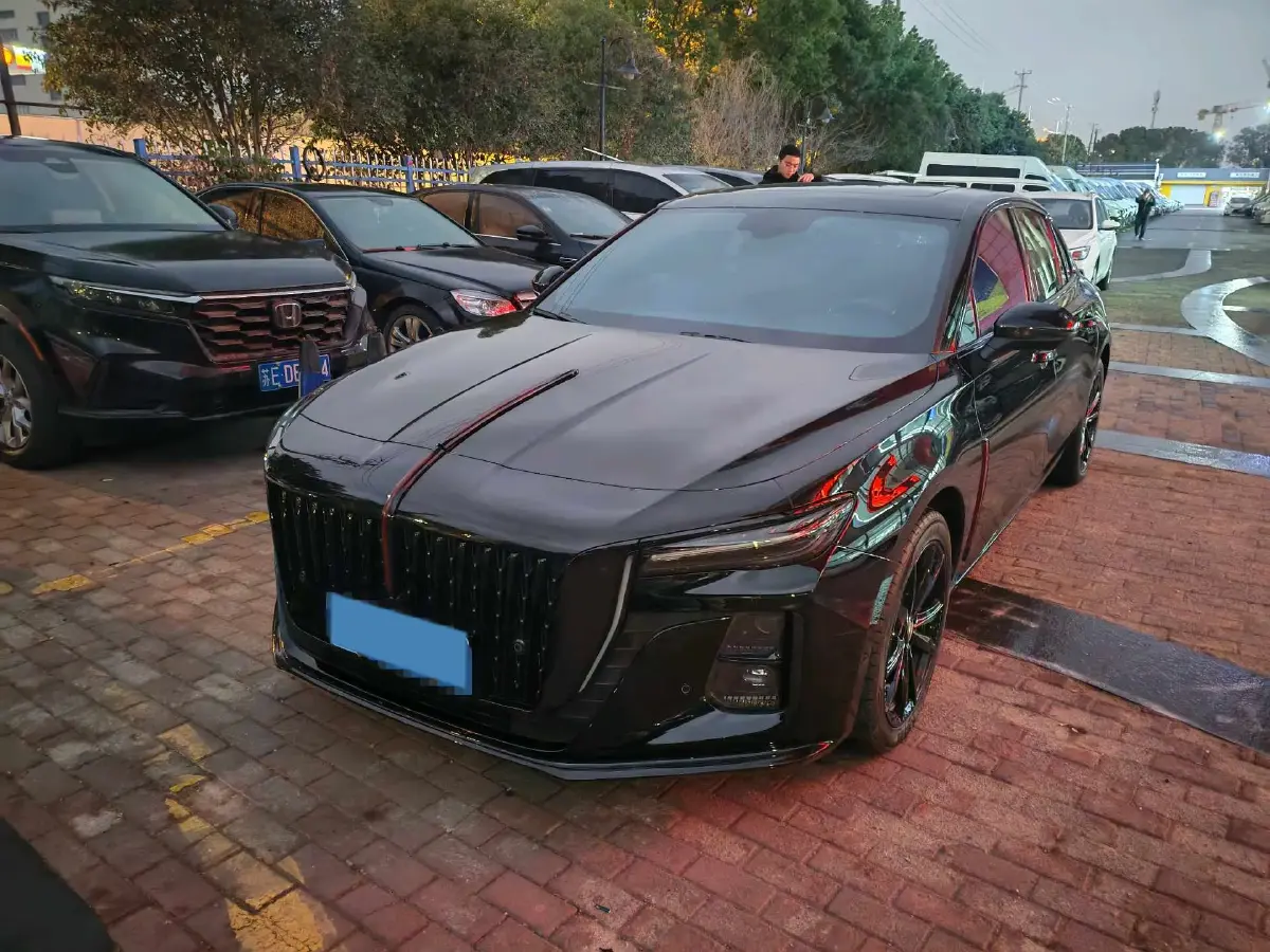 2025 HongQi H5 1.5T 169HP L4 7DCT