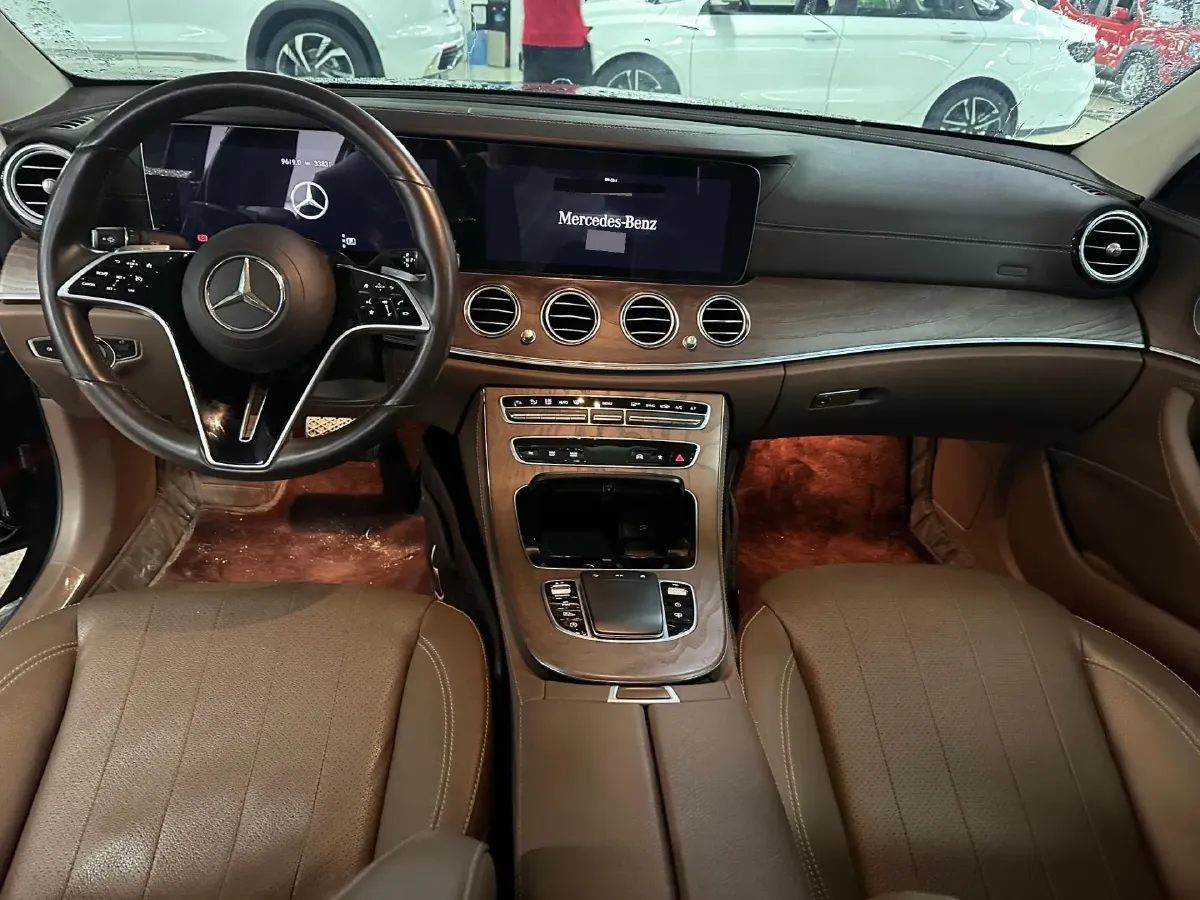 2021 Mercedes-Benz E Class 2.0T 258HP L4 9AT,autocango,china used car exporter,china ev exporter,chinese used car exporter,chinese used ev exporter