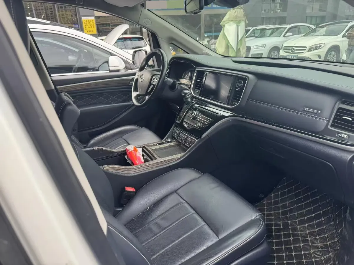 2021 GAC Trumpchi M8 2.0T 252HP L4 8AT,autocango,china used car exporter,china ev exporter,chinese used car exporter,chinese used ev exporter