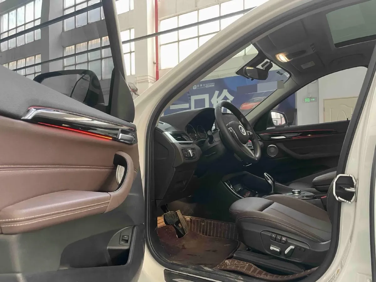 2022 BMW X1 2.0T 192HP L4 8AT,autocango,china used car exporter,china ev exporter,chinese used car exporter,chinese used ev exporter