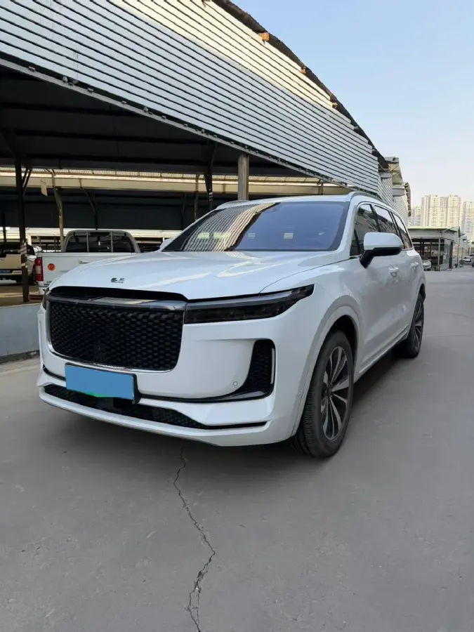 2020 Li ONE Range Extended 131HP REEV 40.5KWH