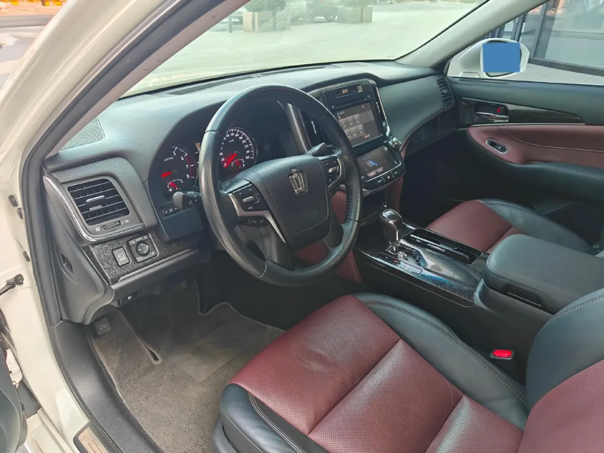 2018 Toyota Highlander 2.0T 220HP L4 6AT,autocango,china used car exporter,china ev exporter,chinese used car exporter,chinese used ev exporter