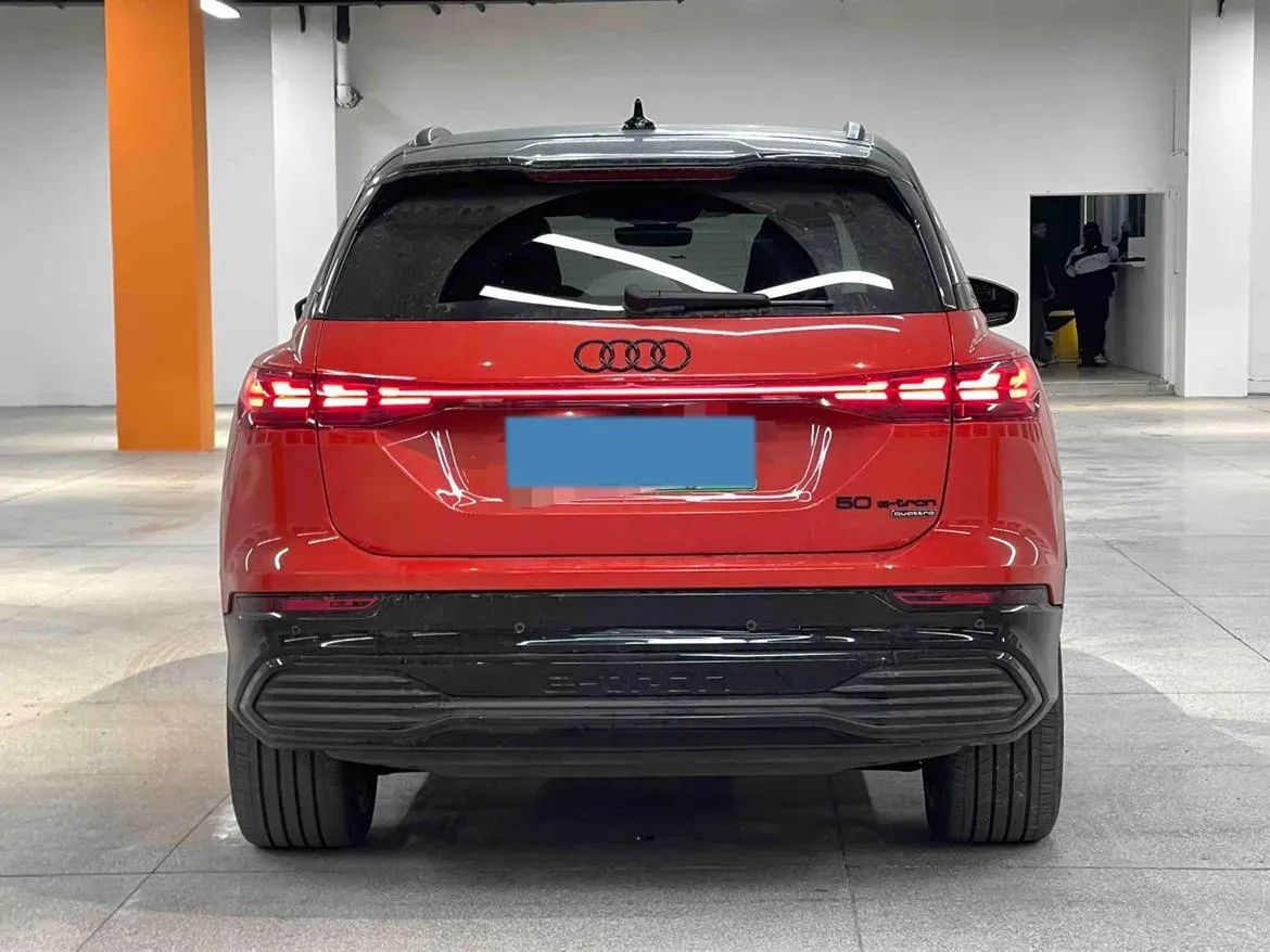 2022 Audi Q5 e-tron BEV 83.4KWH,autocango,china used car exporter,china ev exporter,chinese used car exporter,chinese used ev exporter