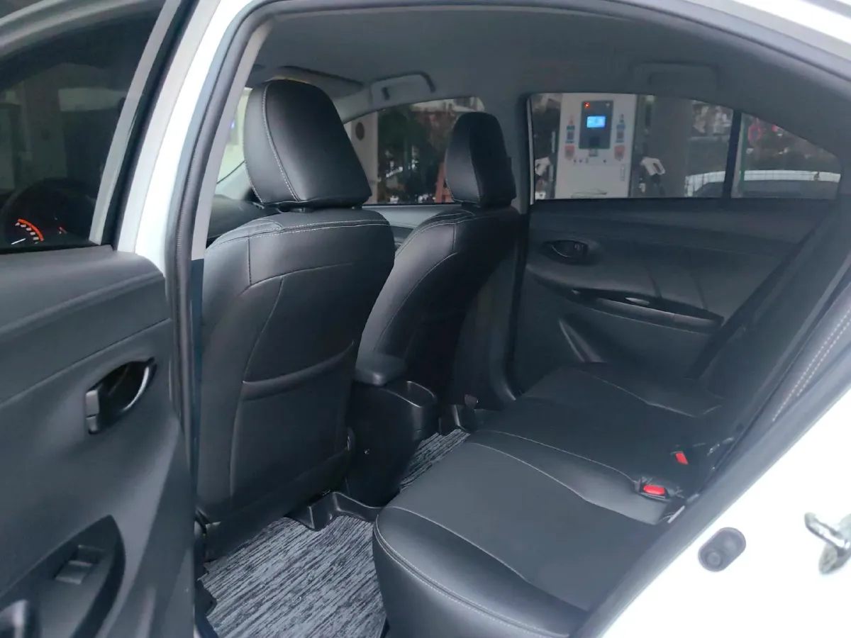 2021 Toyota Yaris L 1.5L 112HP L4 CVT,autocango,china used car exporter,china ev exporter,chinese used car exporter,chinese used ev exporter