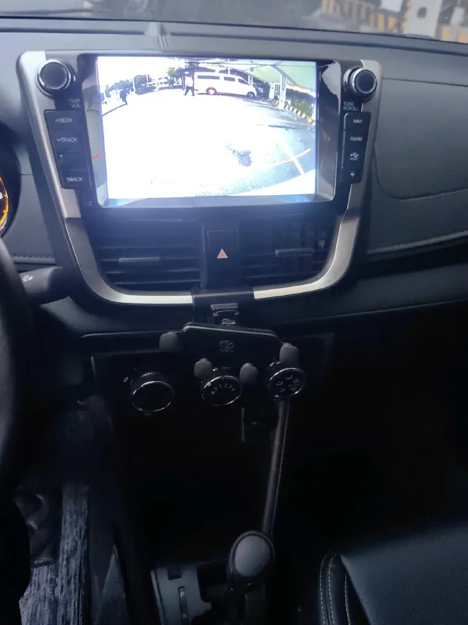 2021 Toyota Yaris L 1.5L 112HP L4 CVT,autocango,china used car exporter,china ev exporter,chinese used car exporter,chinese used ev exporter