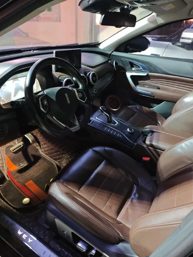 2020 WEY VV7 2.0T 227HP L4 7DCT,autocango,china used car exporter,china ev exporter,chinese used car exporter,chinese used ev exporter