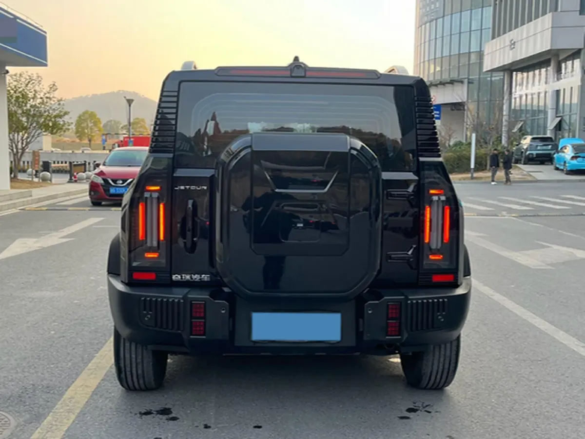 2023 Jetour Traveller 1.5T 184HP L4 7DCT,autocango,china used car exporter,china ev exporter,chinese used car exporter,chinese used ev exporter