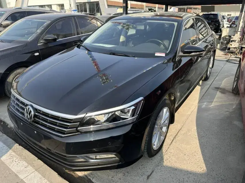 2017 Volkswagen Passat 1.8T 180HP L4 7DCT