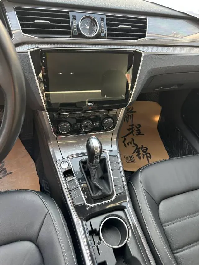 2017 Volkswagen Passat 1.8T 180HP L4 7DCT,autocango,china used car exporter,china ev exporter,chinese used car exporter,chinese used ev exporter