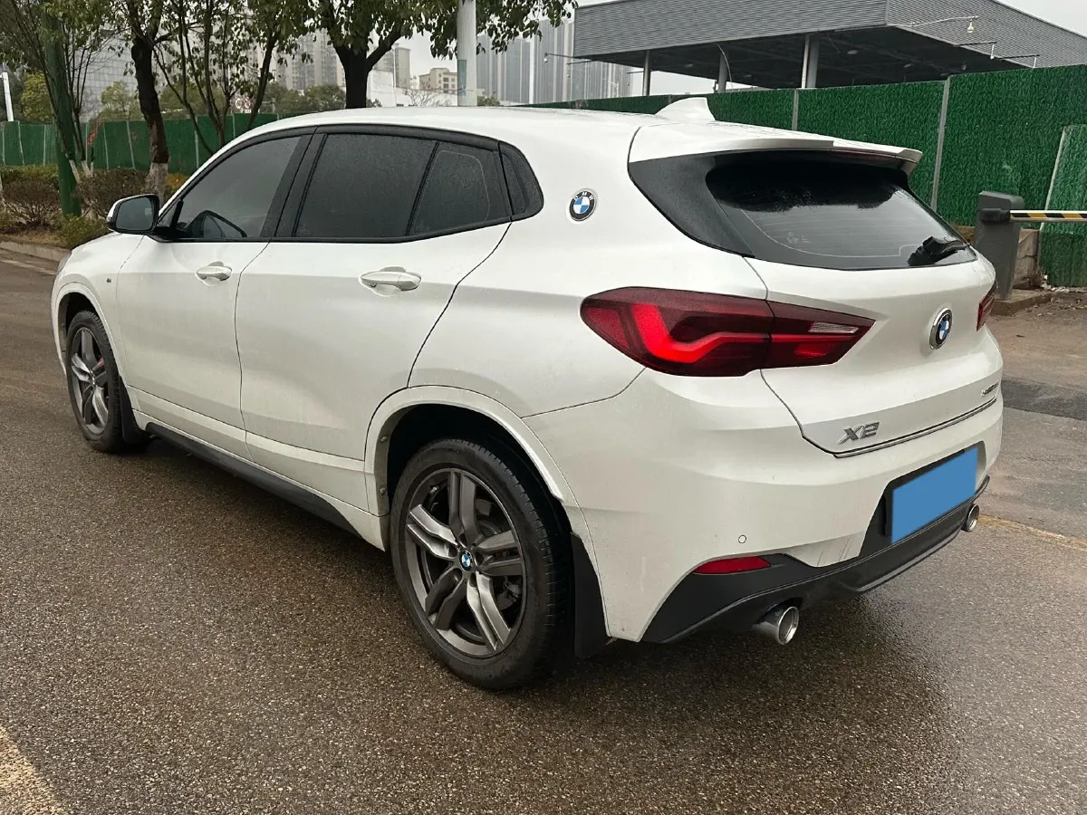 2021 BMW X2 2.0T 192HP L4 7DCT,autocango,china used car exporter,china ev exporter,chinese used car exporter,chinese used ev exporter