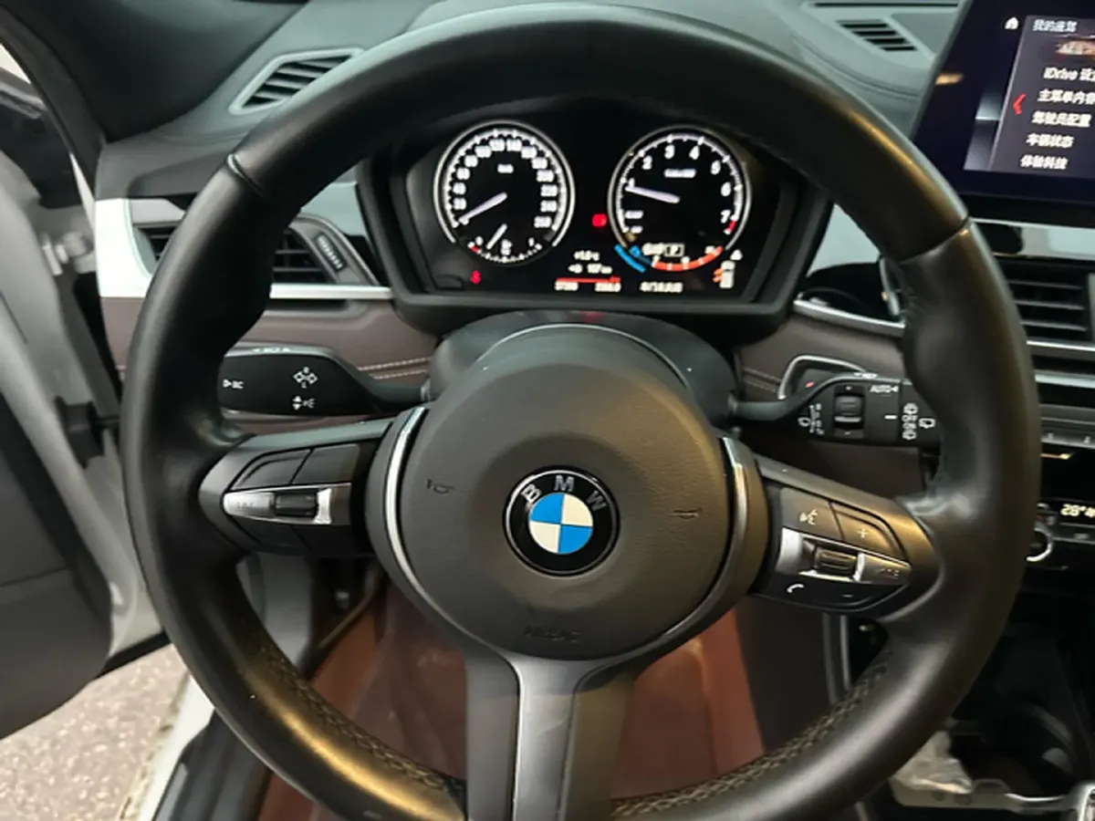 2021 BMW X2 2.0T 192HP L4 7DCT,autocango,china used car exporter,china ev exporter,chinese used car exporter,chinese used ev exporter